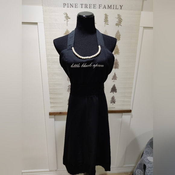 Little Black Apron - One Size - Picture 1 of 5